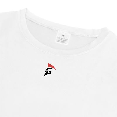 Gladiator Sports Kompressionsshirts weiß Detailaufnahme Logo