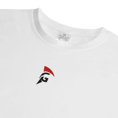 Gladiator Sports Kompressionsshirt herren weiß Detailaufnahme Logo